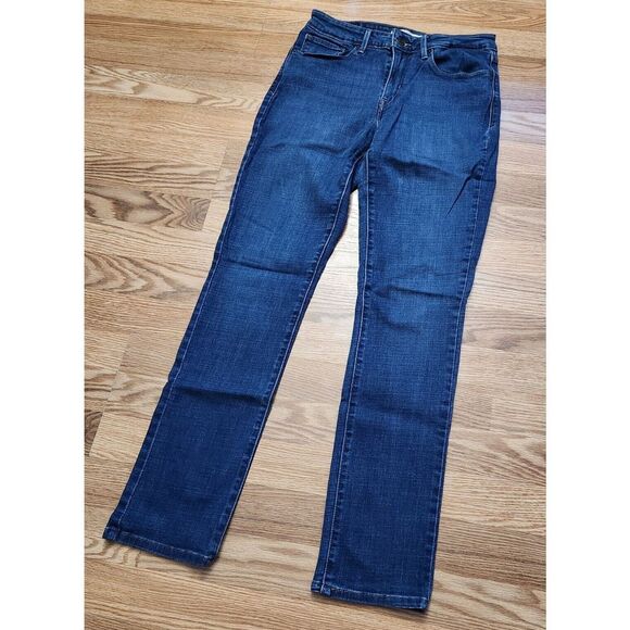Levi's Women's Straight Leg Jeans - Dark Blue - Picture 8 of 8